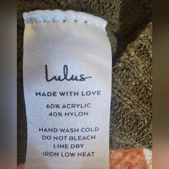 Lulus Perfectly Promising Olive Green Long Sleeve V- Neck Sweater Sz M - Picture 14 of 14